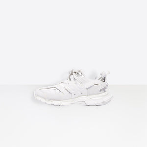 SNEAKER TRACK