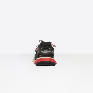 SNEAKER TRACK