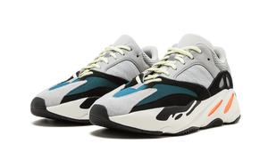 Yeezy 700 Wave Runner Solid Grey